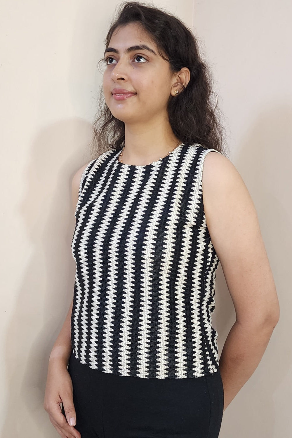 Crochet zig zack top