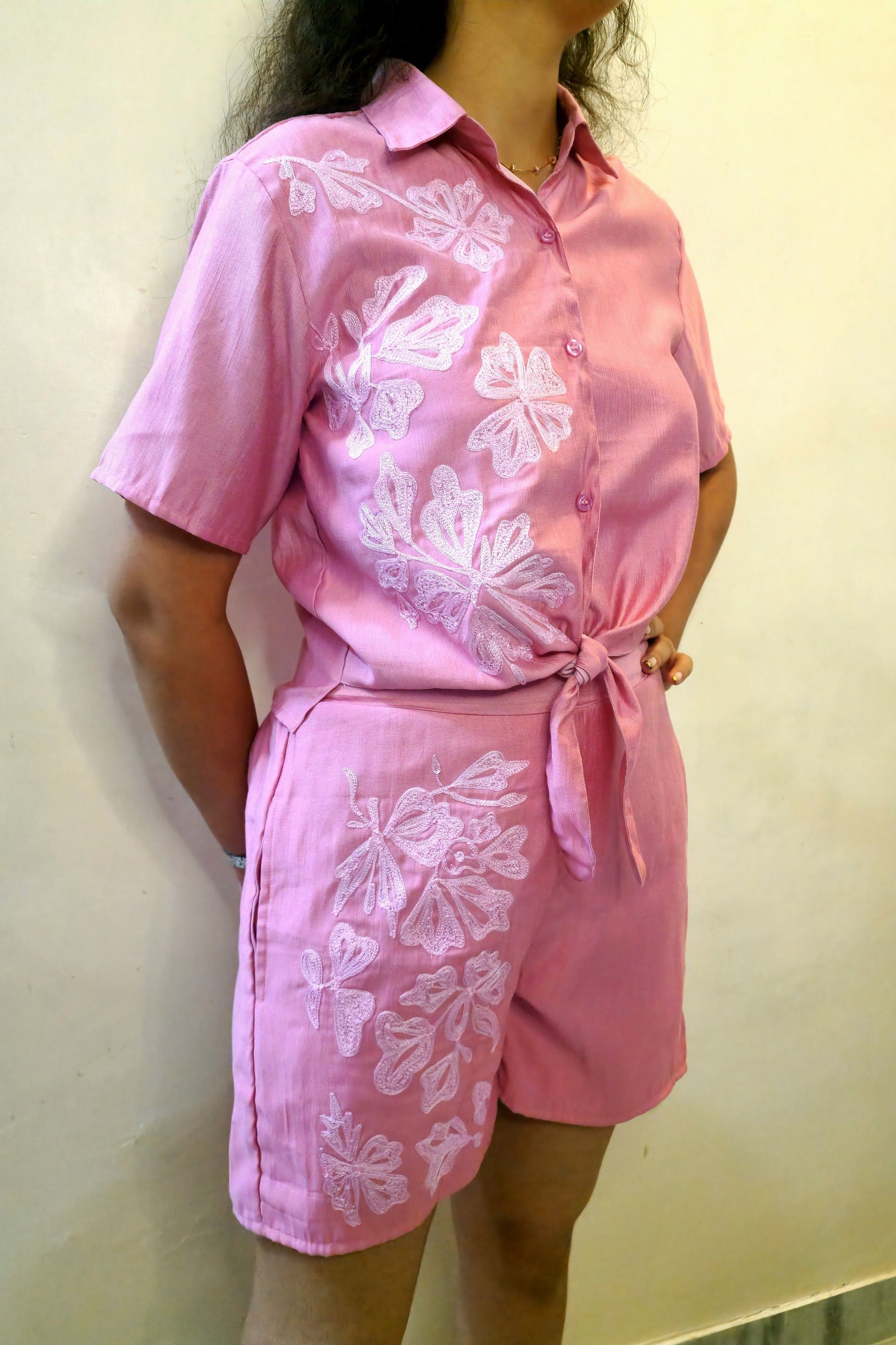 Mauve embroided cord set